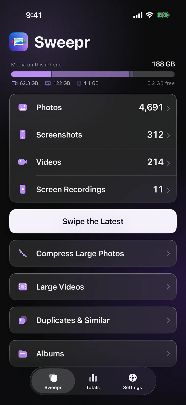 The home screen: how much of the phone media takes, rows for Photos, Screenshots, Videos and Screen Recordings, and sections for large photos, large videos, duplicates and albums