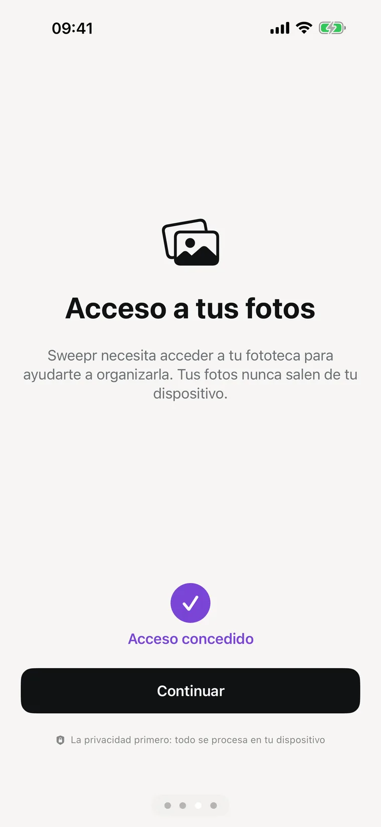 La pantalla de permisos, que explica que nada sale del dispositivo